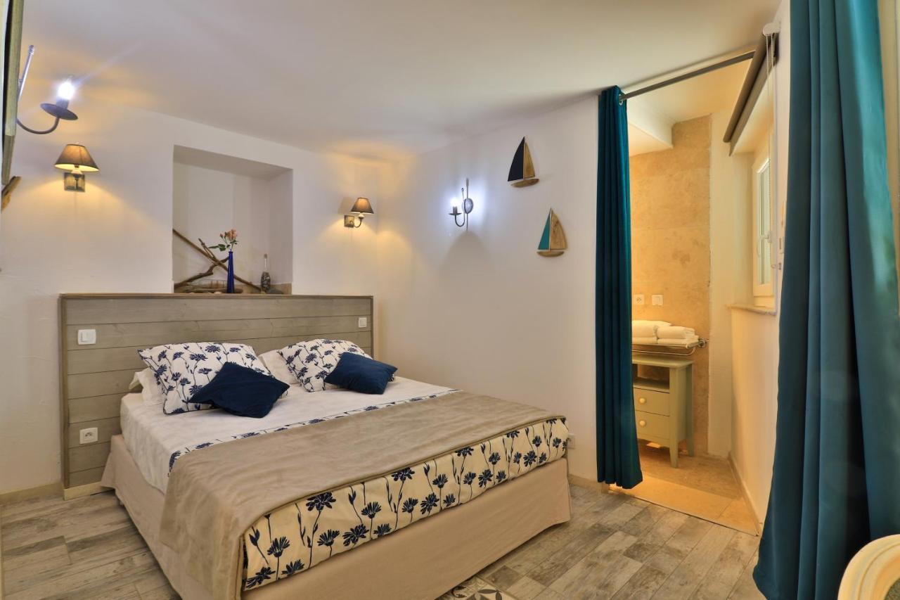 Le Mazet De Tourrettes Bed & Breakfast Eksteriør bilde