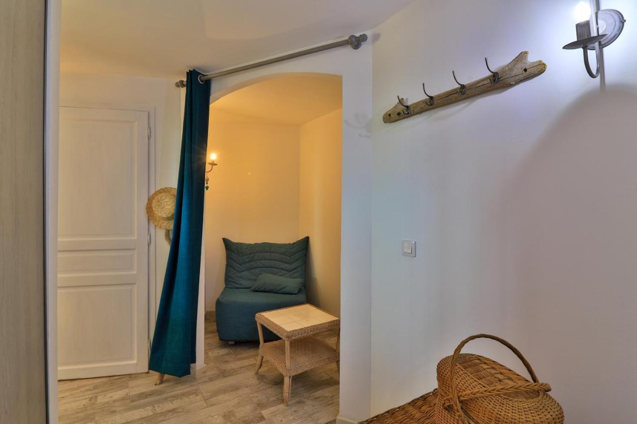 Le Mazet De Tourrettes Bed & Breakfast Eksteriør bilde