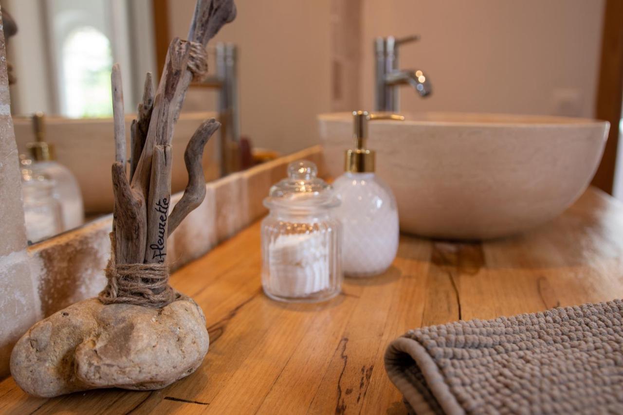 Le Mazet De Tourrettes Bed & Breakfast Eksteriør bilde