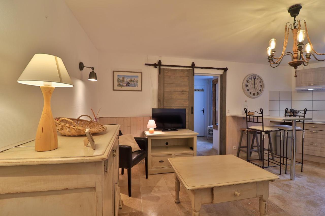 Le Mazet De Tourrettes Bed & Breakfast Eksteriør bilde